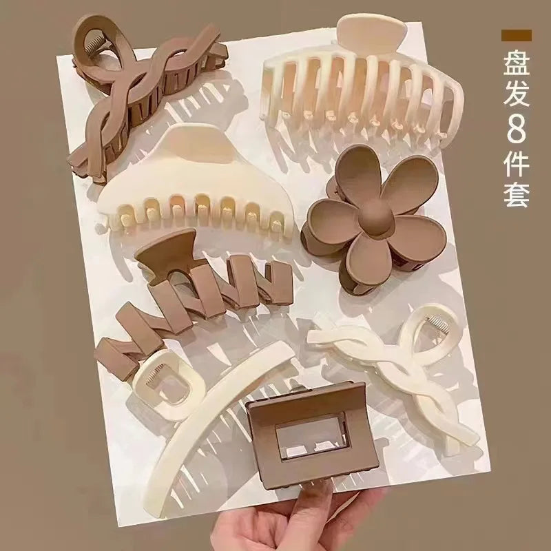Colorful Shark Hair Claw Set Simple Female Hair Accessories Elegant Pearl Natural Fresh Sweet Style for All Ages And Occasions