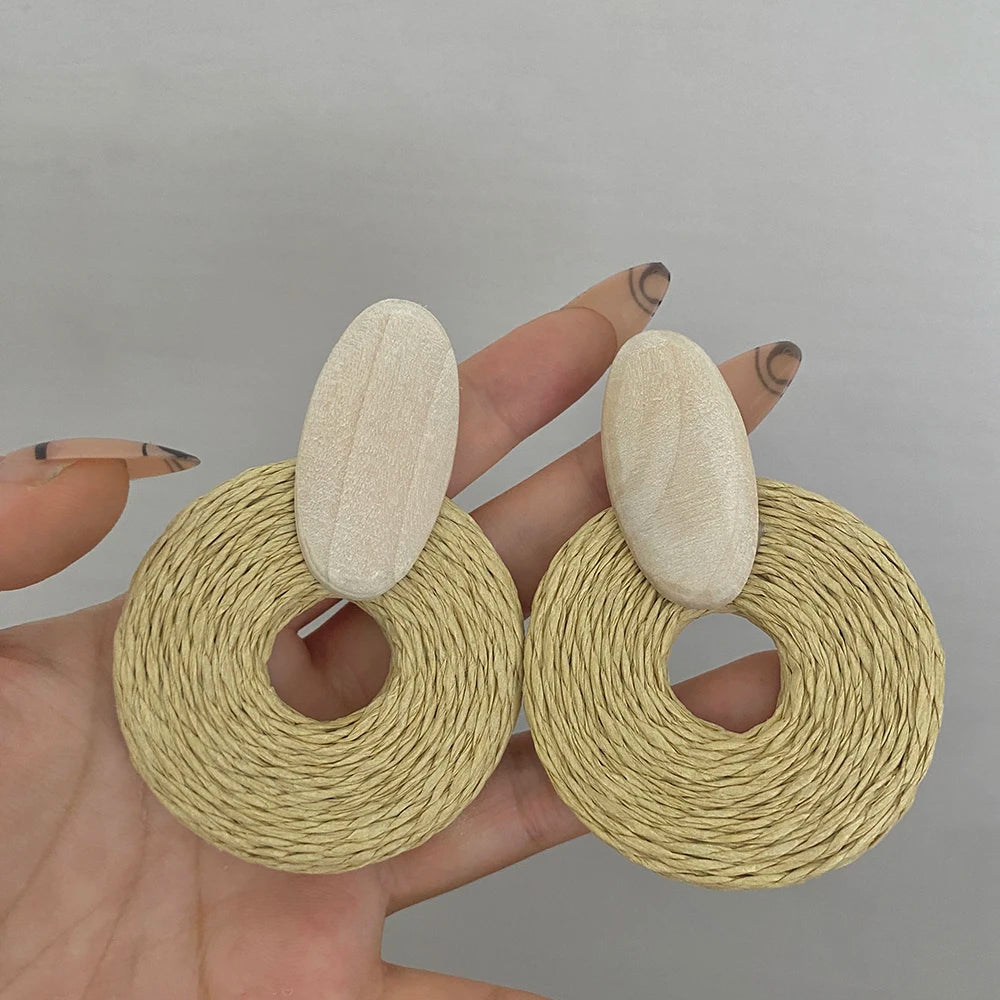 Lifefontier Ethnic Wooden Rattan Knit Round Drop Earrings For Women Handmade Beach Earring Pendant Jewelry Wholesale Gifts 2023