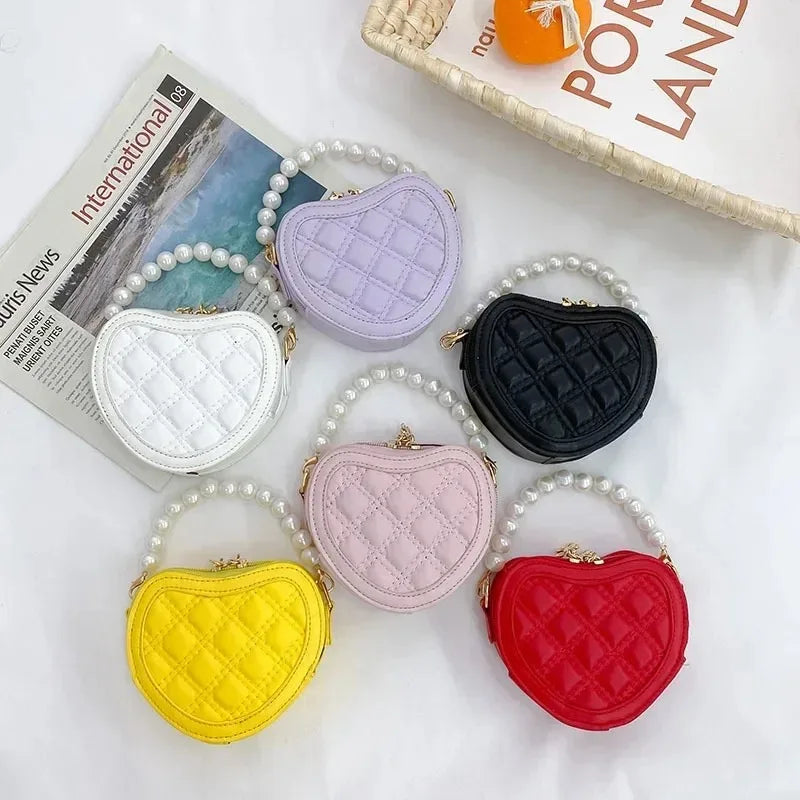 New Small Heart Coin Wallet Pouch Baby Girls Party Pearl Hand Bags Kids Purses Chic Crossbody Bag Ladies Chain Shoulder Bags