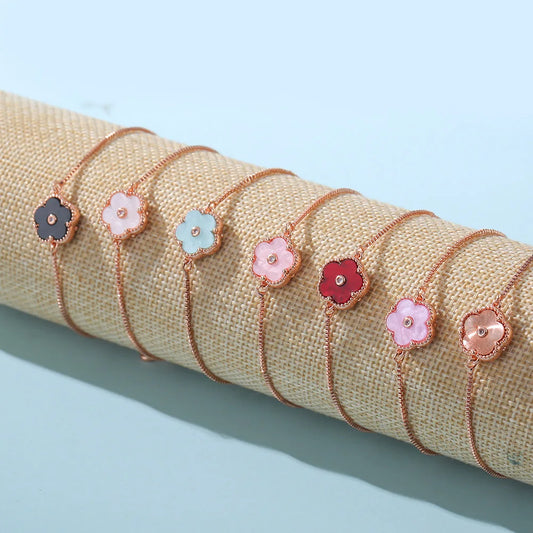 New Classlc Fashlon Flve leaf Flower lady Electroplated Rose Gold Pull Bracelet Sweet Personallty Hlgh Quallty Jewelry Wholesale