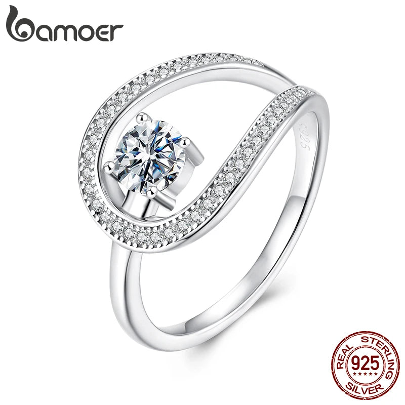 BAMOER Moissanite Wedding Stylish Circle Band Ring, 925 Sterling Silver Rings with Gold Plated Engagement Anniversary Ring