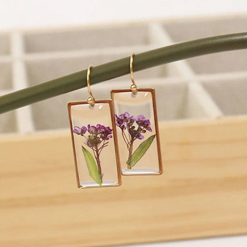 Unique Pressed Flower Earrings Creative Epoxy Resin Earrings With Flower Inside Natural Flower Pressed Earring Statement Jewelry