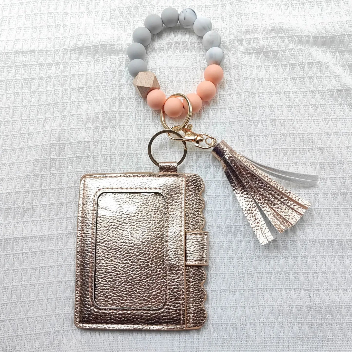 Hemasa Leopard Print Silicone Beads Bracelet Keychain Women's Beaded Bracelet Tassel Pendant Fashion Jewelry Accessory