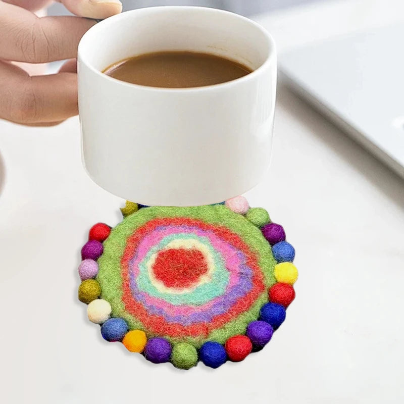 Hemasa 5pcs Felt Coasters 12Cm Round Random Coloful Balls Circle Wool Felt Placemats Heat Resistant Non-Slip Cup Mats Table Decoration