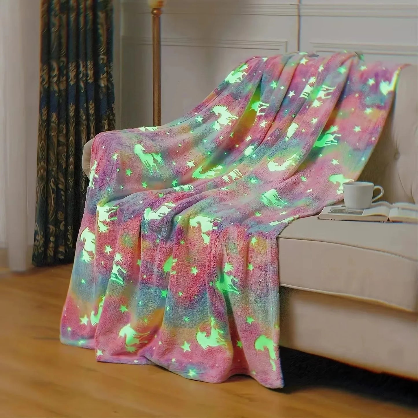 Flannel luminous horse blanket kindergarten baby blanket office blanket sofa blanket nap blanket household items