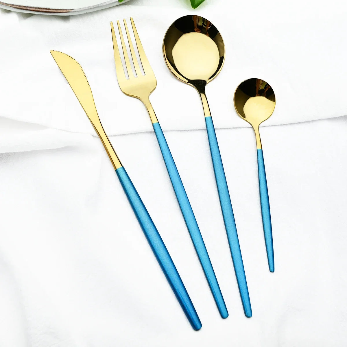 Hemasa 6Pcs  Western Stainless Steel Cutlery Set  Gold Ladle Spoon Dinnerware Dinner Spoon Soup Spoon Tableware Kitchen Silverware Set