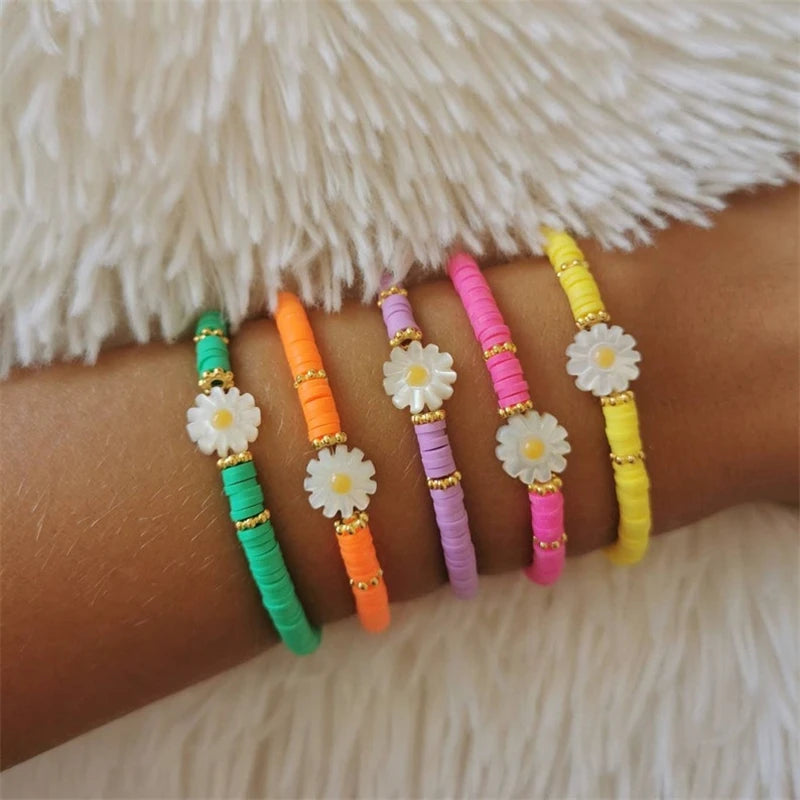 Hemasa Set of 5  Flower Daisy Bracelets Multicolor Heishi Bracelet for Women Boho Summer Jewelry Stack Polymer Clay Beads Elastic Pulseras