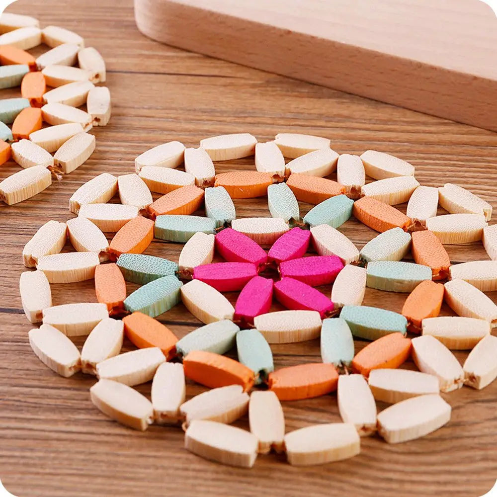 Hemasa 4Pcs  Desk Table Mats Round Bamboo Placemats