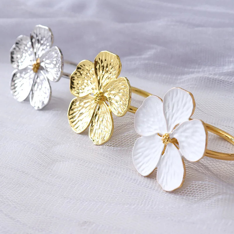 2/4/6/8pcs Simple Plum Napkin Buckle 5 Petals Lucky Flower Napkin Ring for Wedding Christmas Hotel Home Table Decor