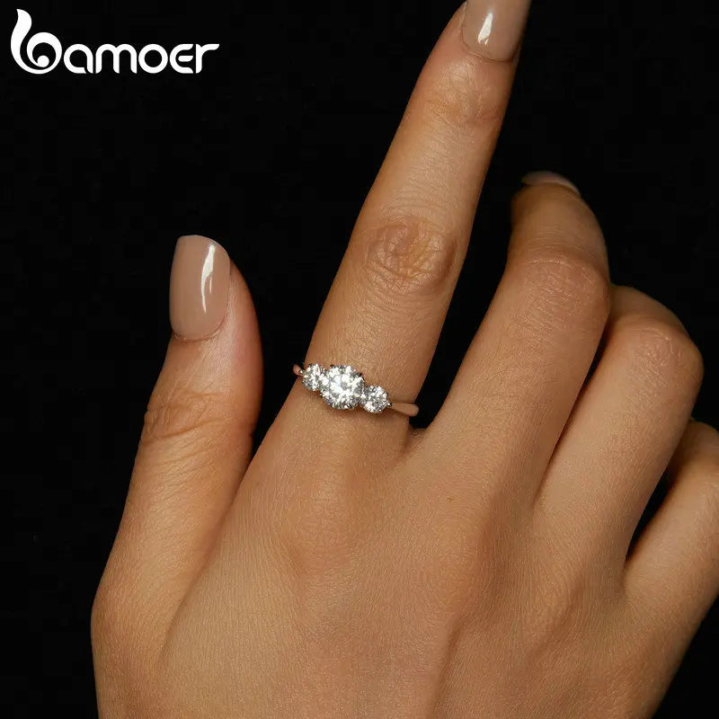 BAMOER 1.6CTTW Round Moissanite Ring for Women, White Gold Plated D Color VVS1 Lab Diamond 925 Sterling Silver Engagement Ring