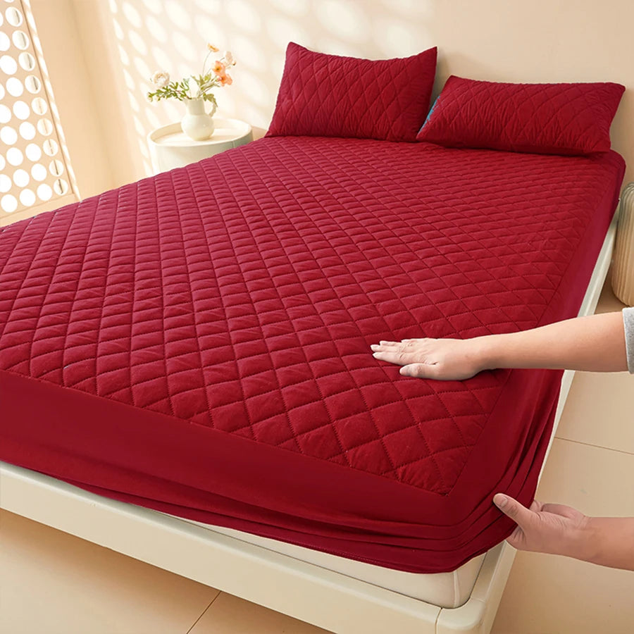 Anti-bacterial Fitted Sheet Waterproof Mattress Protector Queen King Quilted Thick Mattress Cover Bed Pad Cover( No Pillow case)