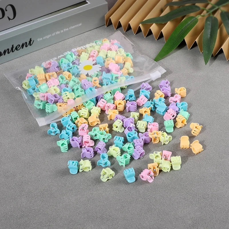 50pcs Girls Small Hair Claw Clips Colorful Plastic Clips Hairpin Flower Heart Mini Multi-Shape Hair Claw Kids Hair Accessories