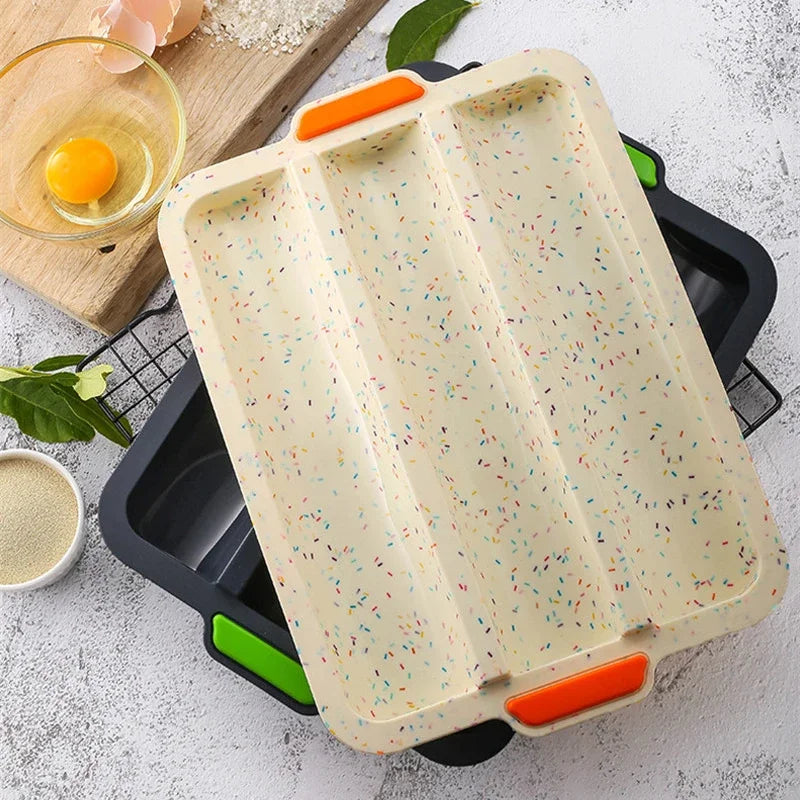 Tejesa 3 Cavity Baguette Baking Tray /Non-Stick Silicone Cake Mold/ Bread Mould /Oven Pan Easy Demoulding Baking Dish DIY Kitchen Supplies