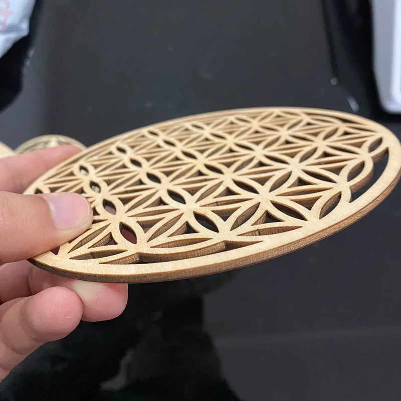 10pcs/lot  Flower of Life Natural Symbol Wood Round Edge Circles Carved Coaster For Stone Crystal Set DIY Decor Mats Pads