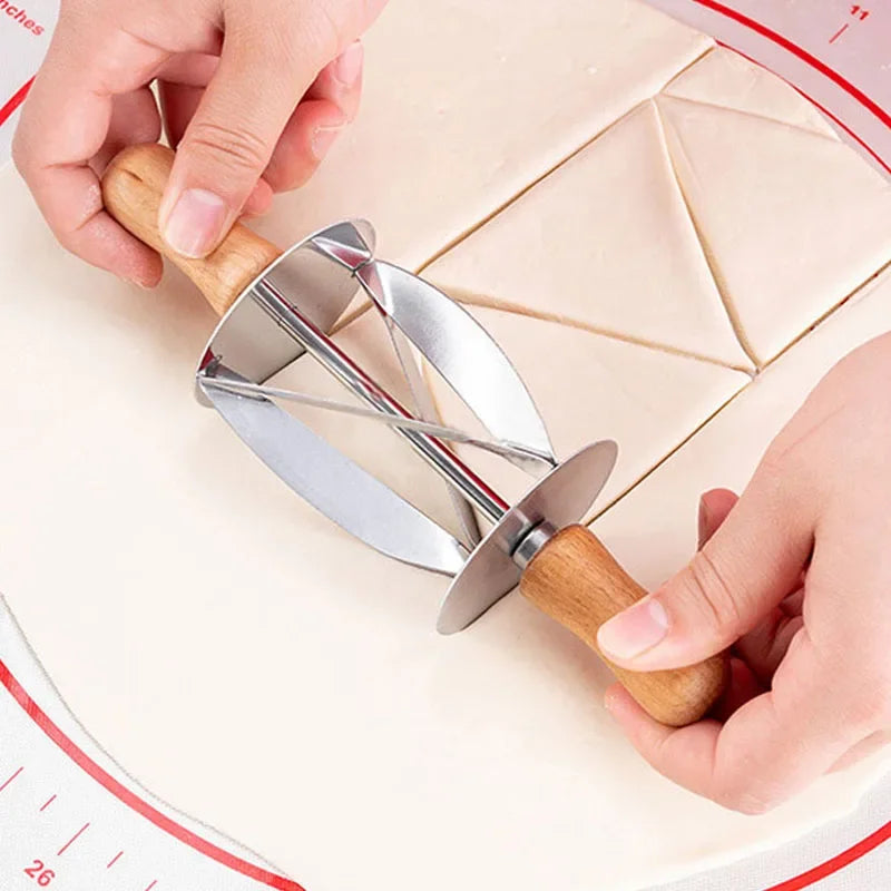 Stainless Steel Rolling Dough Cutters For Making Croissant Kitchen Bread Cake Pastry Wheel Sharp Knife Baking Decorating Tools