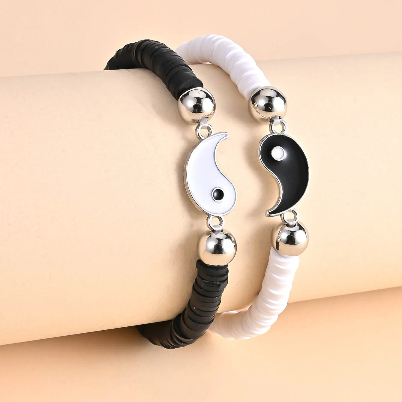 2Pcs/Set Tai Chi Yin Yang Bracelet for Women Girls Best Friends Black White Clay Beads Bracelets Fashion Friendship Jewelry