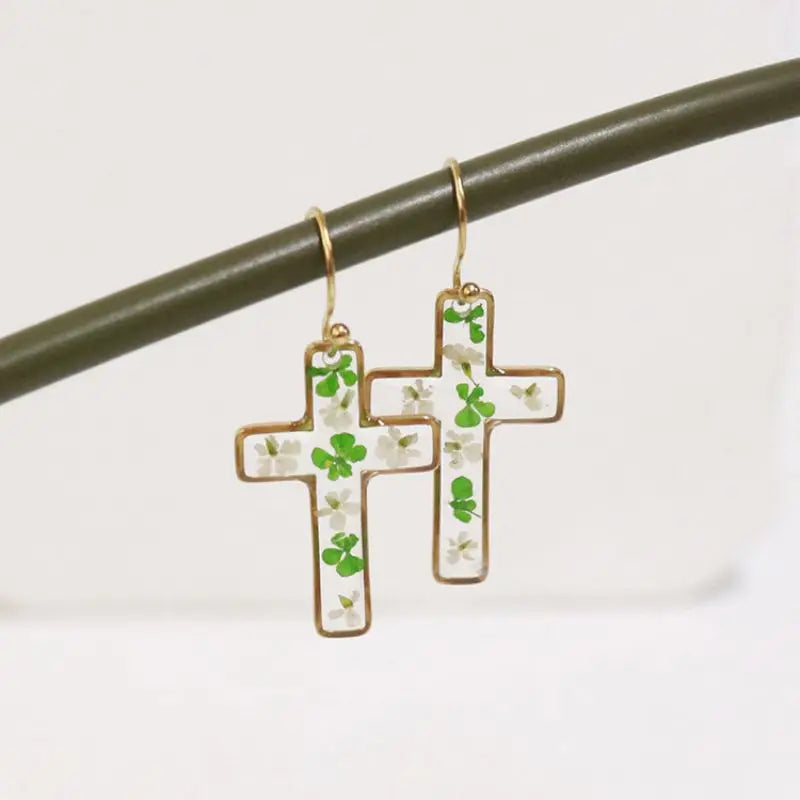 Unique Cross Earring With Flower Handmaking Epoxy Resin Pressed Flower Earring Natural Flower Statement Earring Jewelry 2024 New