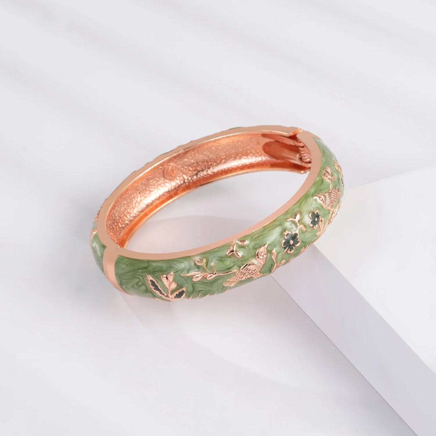 1/2 PC Enameled Bracelets For Women Clover Cuff Bangles On Hand Cloisonne Lady's Accessories Fashion Jewelry Christmas Gift