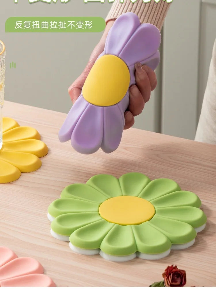 Hemasa Heat Resistant Silicone Mat Drink Cup Coasters Non-slip Pot Holder Table /Placemat /Kitchen Accessories /Coasters Flower Mat