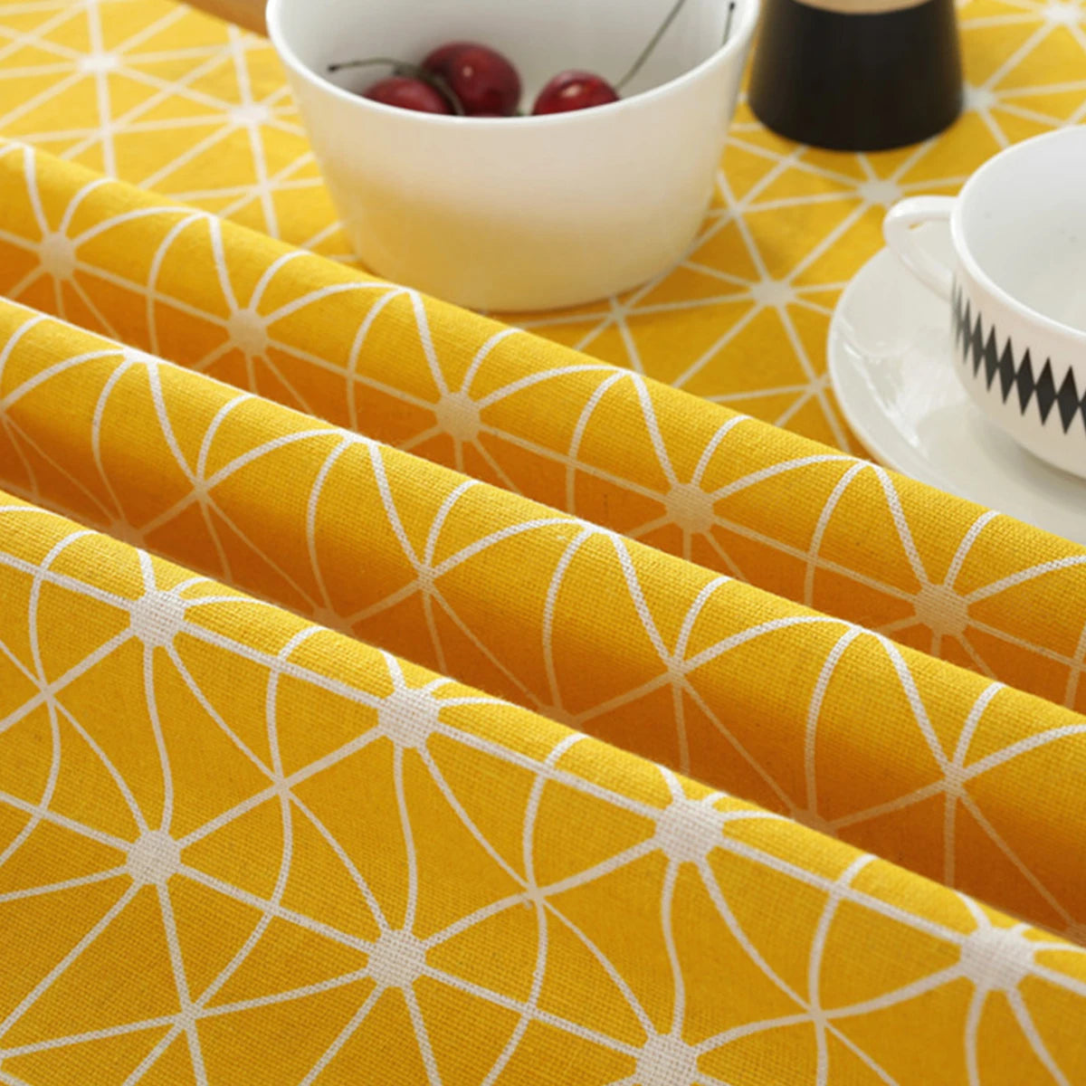 Linen Round Tablecloth Table Cloth Decorative Dust-Proof Table Cover Washable 120/150cm for Dinner Party Wedding Party Decor