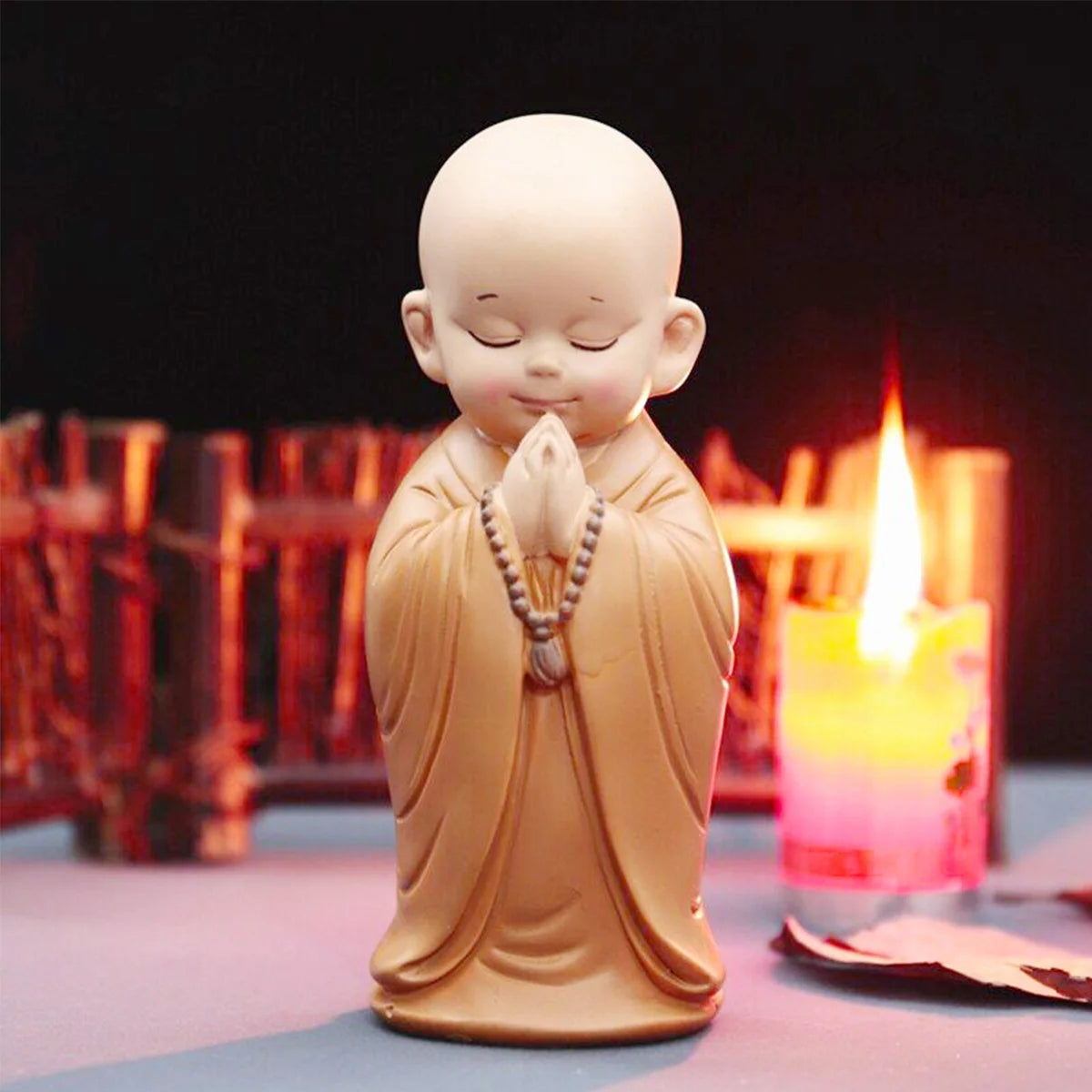 Little Monk Figurine Mini Monk Statue Cute Buddha Creative Monk Ornament Resin Miniature Craft for Home Desktop Decoration