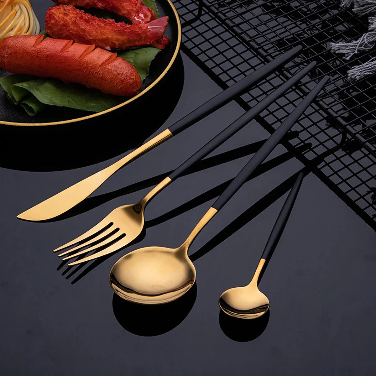 Hemasa 16Pcs Cutlery Set Stainless Steel Mirror TablewareDinner Black Gold Dinnerware Set Knife Fruit Fork Spoon Silverware Kitchen