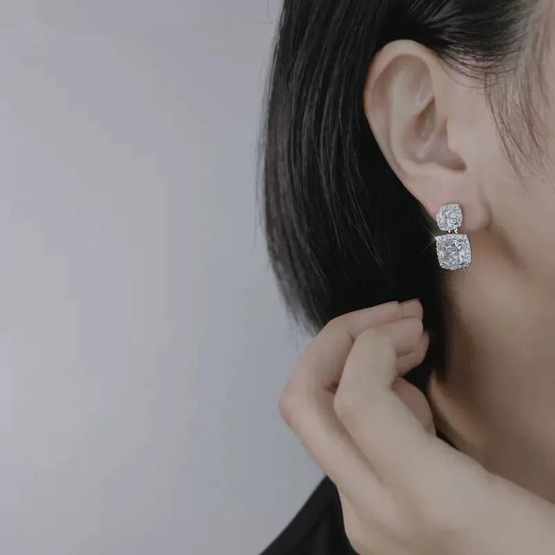 Tejesa Huitan Daily Wear Dangle Earrings with Crystal CZ for Women Fashionable Ear Hanging Accessory High-quality Silver Color Jewelry