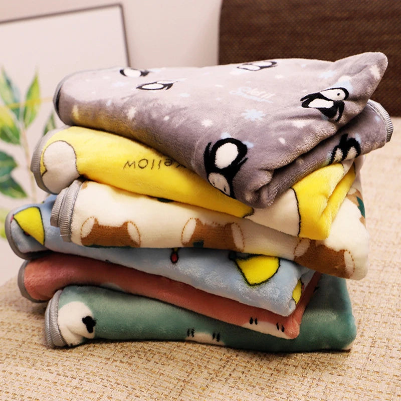 Hemasa Soft flannel dog blanket winter warm and comfortable pet bed sheet mat cartoon cute cat and dog sleeping blanket pet supplies