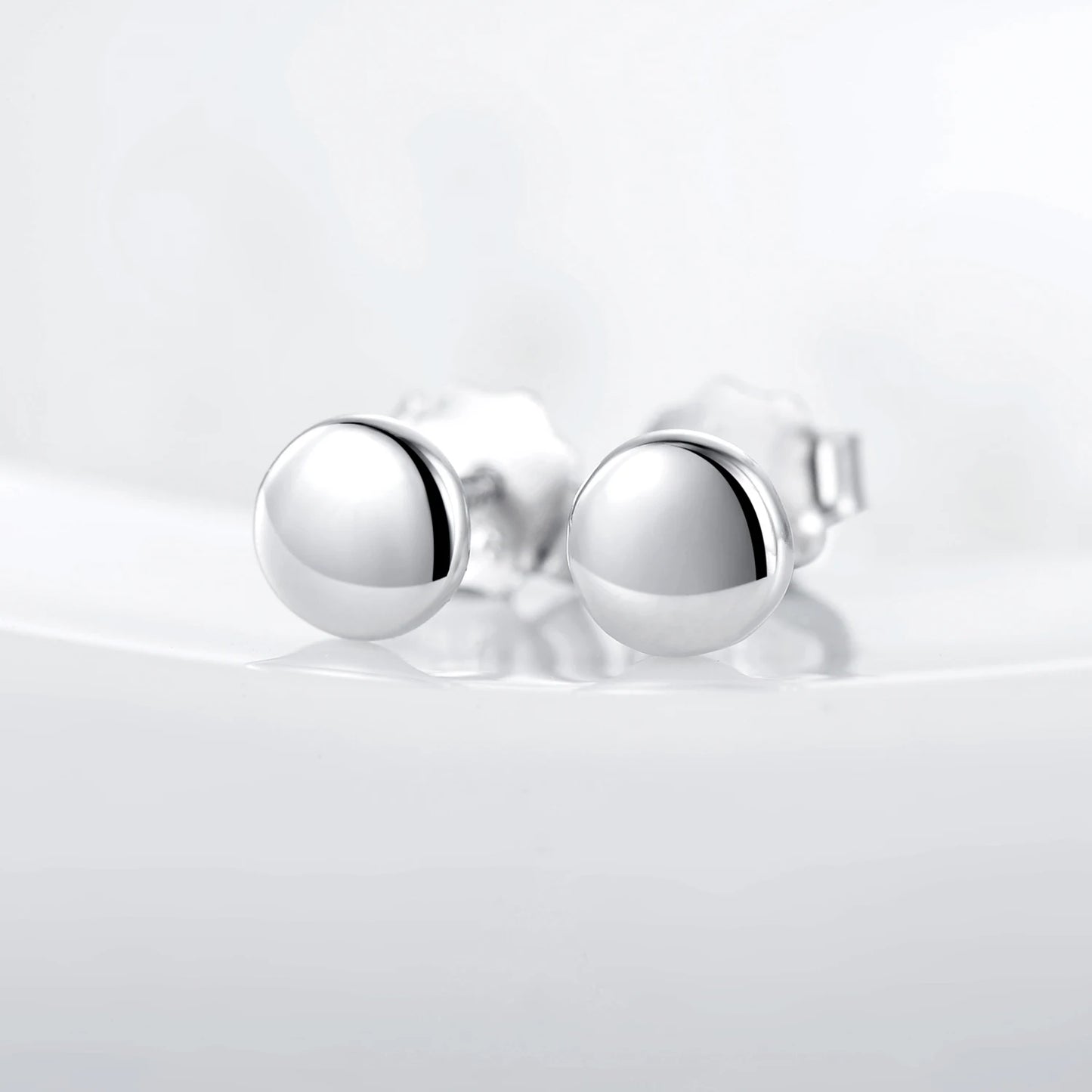 Tejesa  100% 925 Sterling Silver Cute Small Hearts Stud Earrings For Women