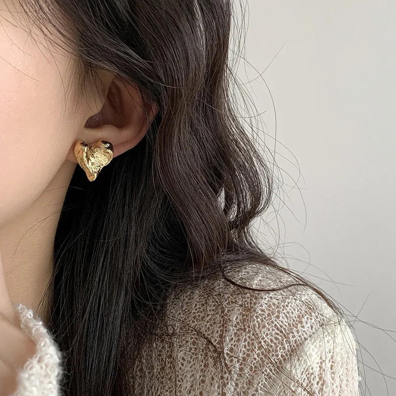 Korean Style Simple Cold Style Unique Design Sense Of Texture Irregular Heart Temperament Earrings