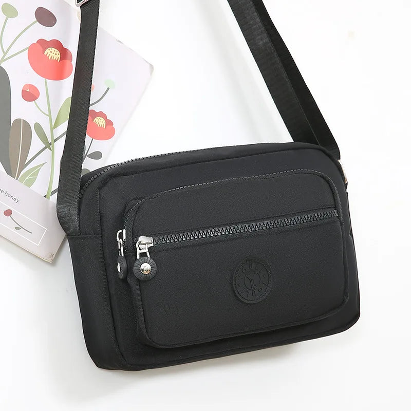 1pc Lightweight Nylon Women's Shoulder Bag,Adjustable Strap,Casual Crossbody Design in Mint,Zipper Closure, Ideal for Everyday