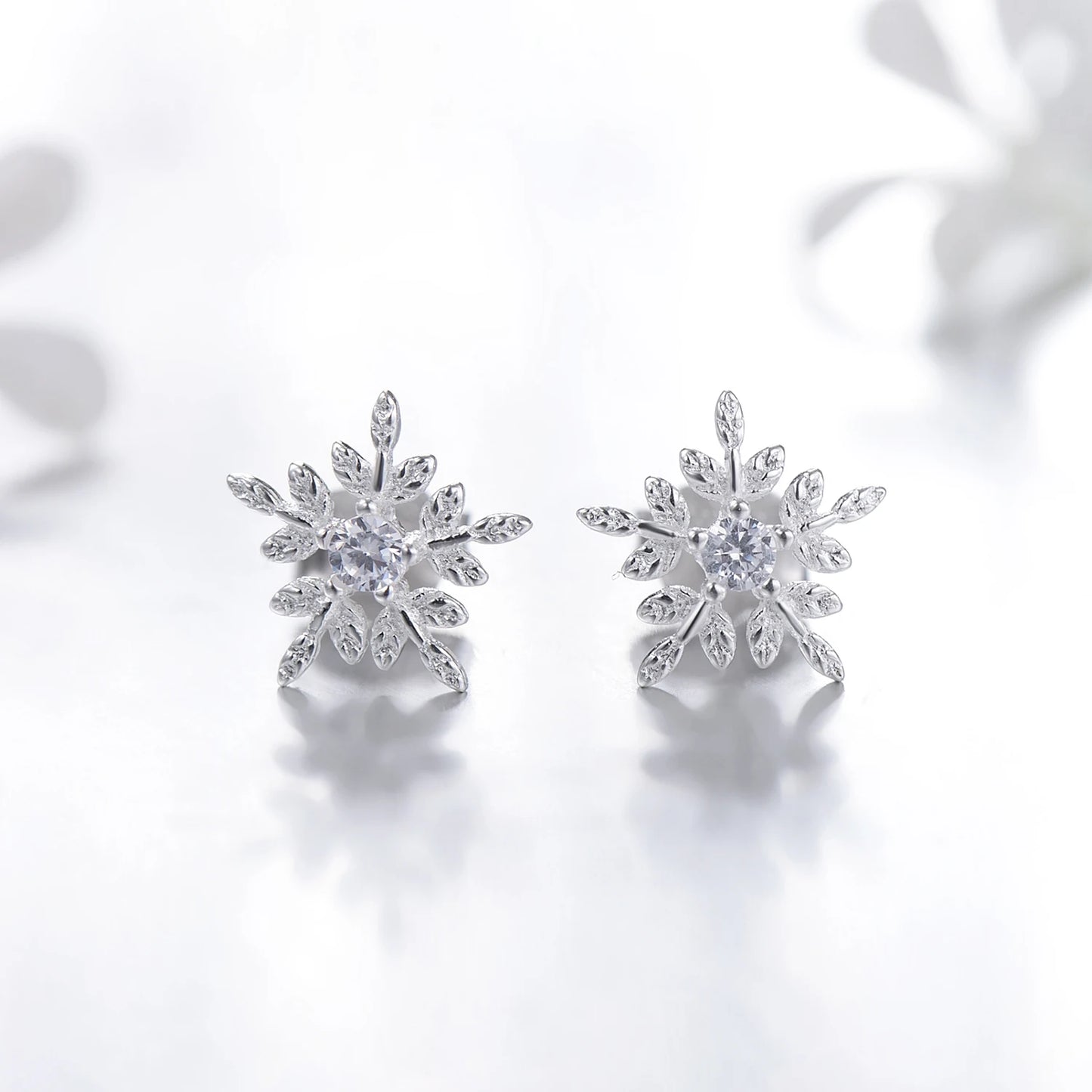 Tejesa Real 925 Sterling Silver White Snowflake Stud Earrings Cubic Zirconia Jewelry For Women