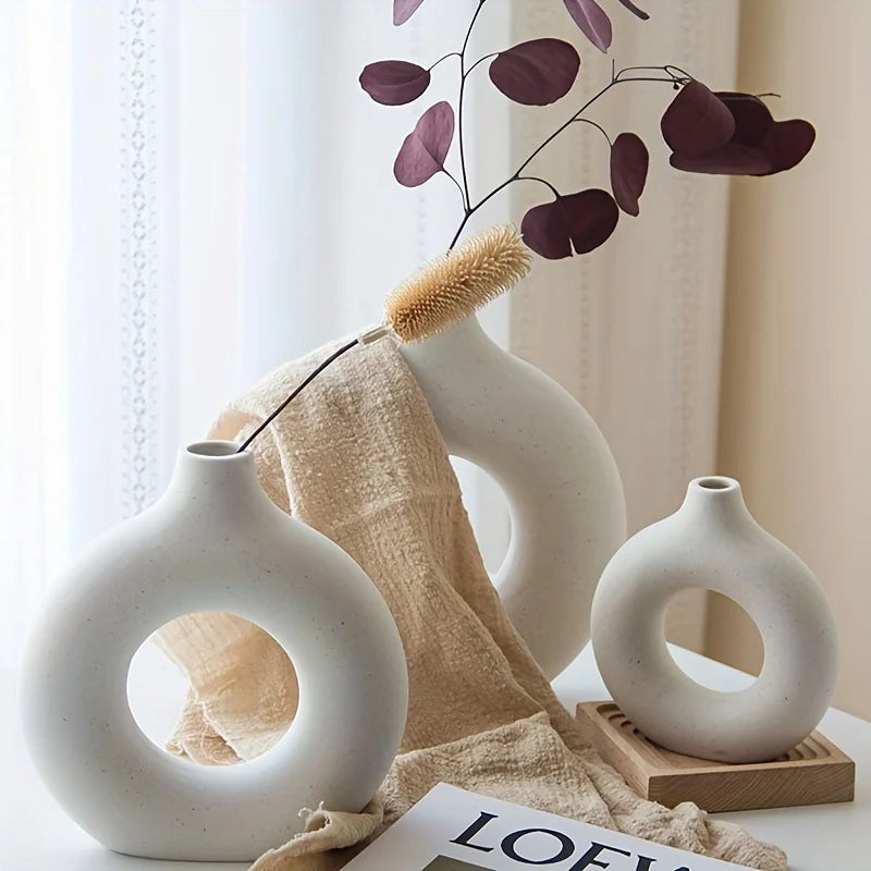1pc, White/Beige Ceramic Vase  Vases For Decor, Modern Home Decor Vase, Boho Vases For Decor, Circle Vase, Round Vase, Donut Vas