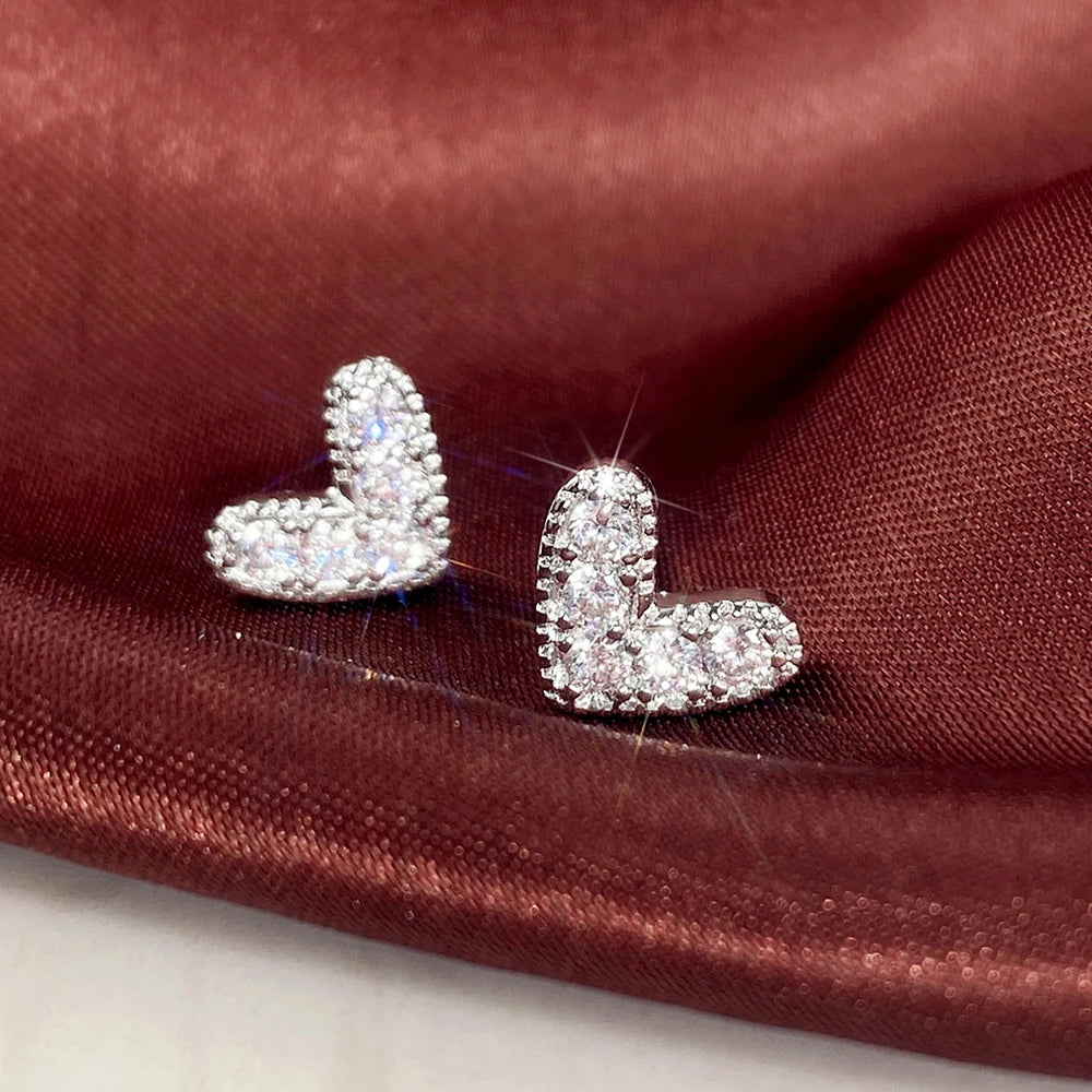 Tejesa Huitan Simple Versatile Women's Cubic Zirconia Stud Earrings Silver Color High Quality Ear Accessory Daily Wear Wedding Jewelry