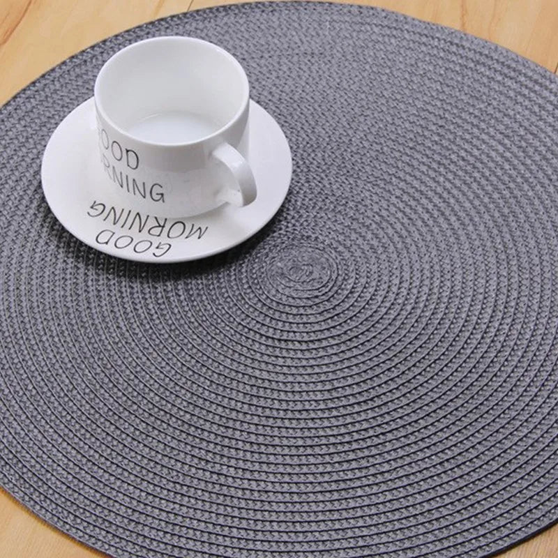 Hemasa Set of 6 Round Woven Non-slip Kitchen Placemat for Kitchen Dining Table European Style