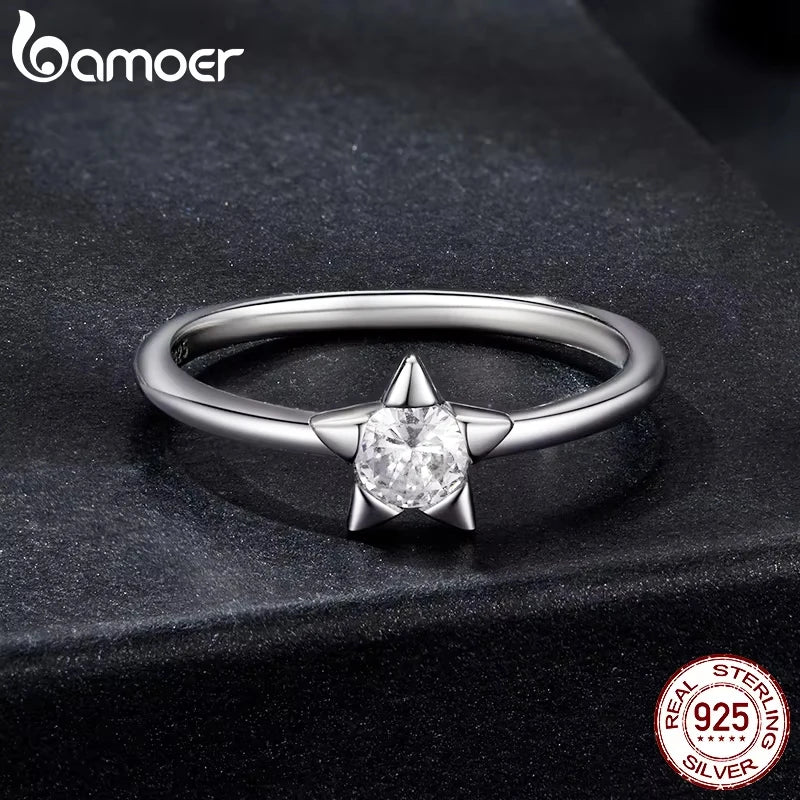 BAMOER 925 Sterling Silver Exquisite Star Moissanite Ring for Women Anniversary Statement Gift Fine Jewelry MSR064