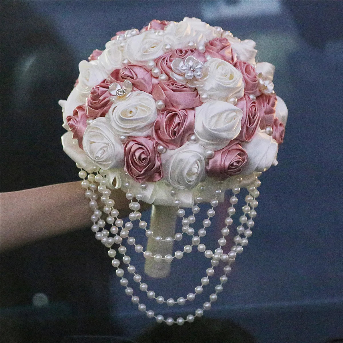 YeeNanee 8.6in Handcraft Creamy Rose Satin Rose Bridal Bouquet with Pearl Pendant for Bride Bridesmaid Wedding Quinceanera Decor