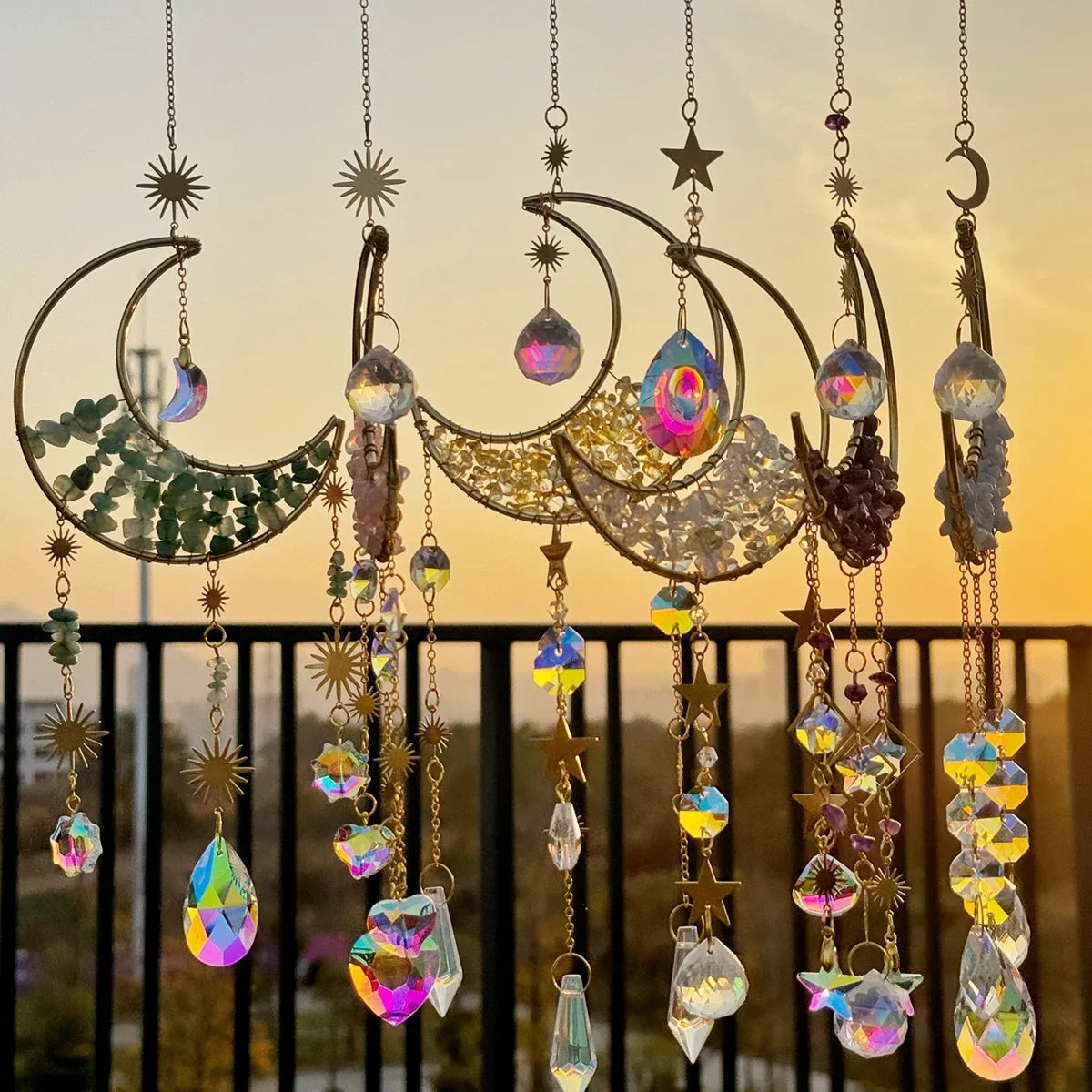 Hemasa Crystal Sun Catcher Wind Chimes Wall Hanging Decor Prism Wind Bell Moon Catchers Rainbow Maker Bedroom Home Decoration Art Gift