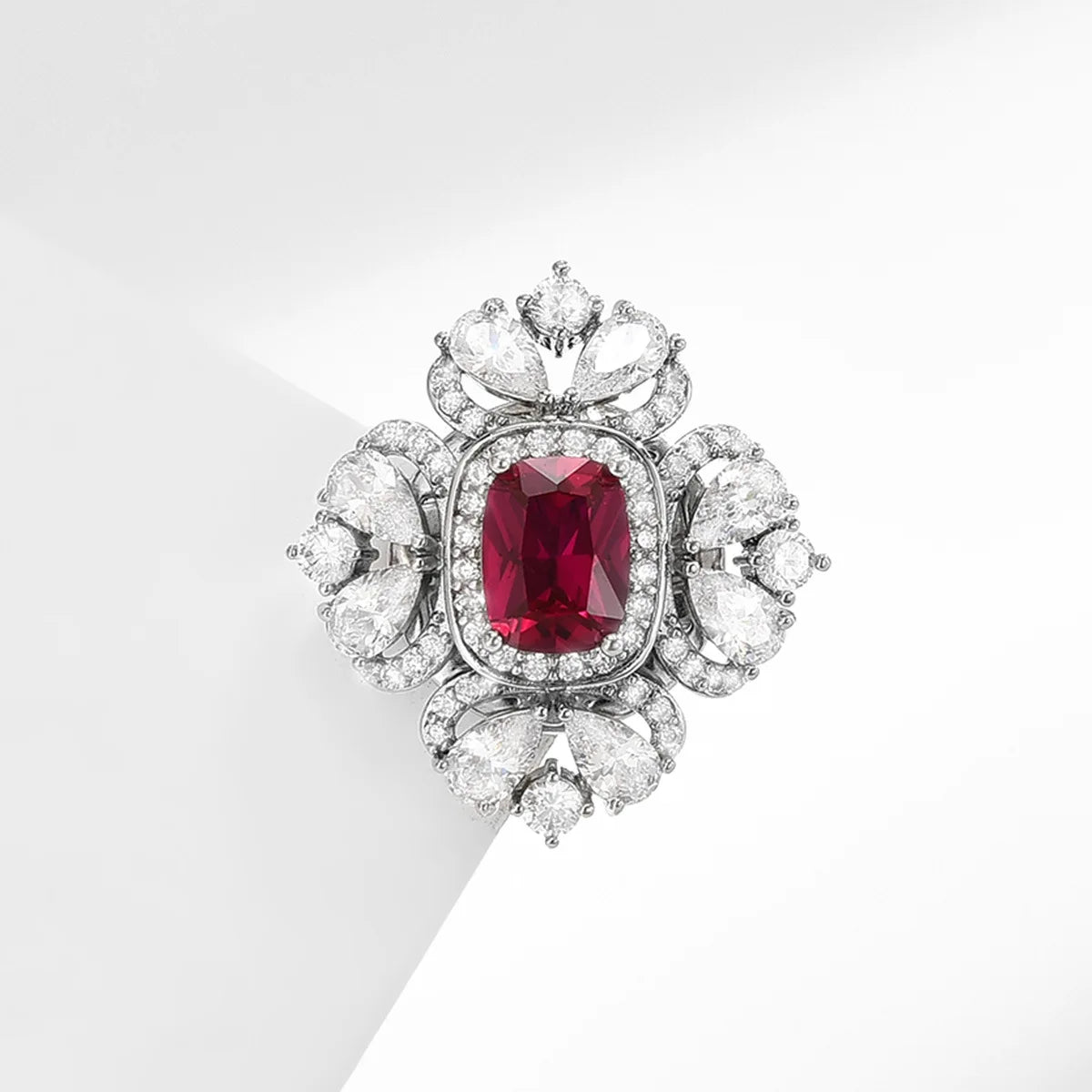Geometric simple magnetic buckle red zircon flower shape bright colorful treasure clothing anti-exposure collar corsage
