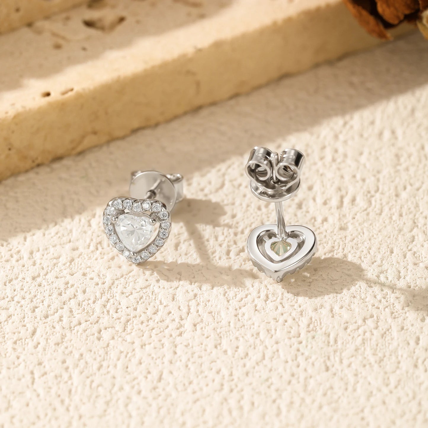 MODIAN Dazzling D Color Hearts Moissanite Halo Earrings 925 Sterling Silver Clasic Wedding Stud Earrings For Women Fine Jewelry