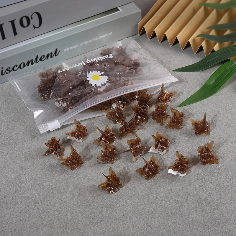 50pcs Girls Small Hair Claw Clips Colorful Plastic Clips Hairpin Flower Heart Mini Multi-Shape Hair Claw Kids Hair Accessories