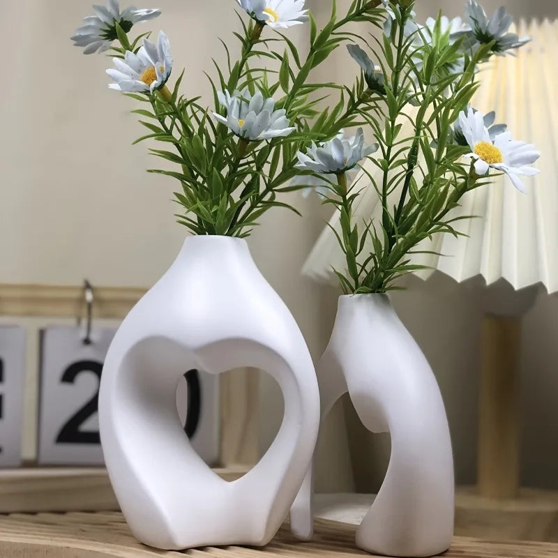 2pcs Heart-shaped Vase Set Resin Vases Ideal Choice for Desktop Decoration Suitable for Home Decoration