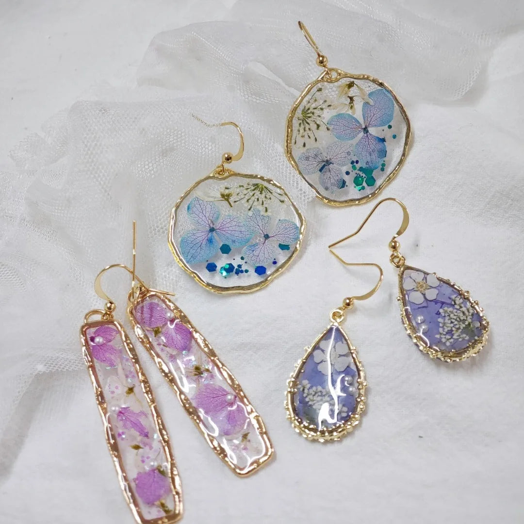 High Quality Epoxy Resin Pressed Flower Earrings Women Unique Design Elegant Dried Earrings Natural Statement Jewelry 2024 New