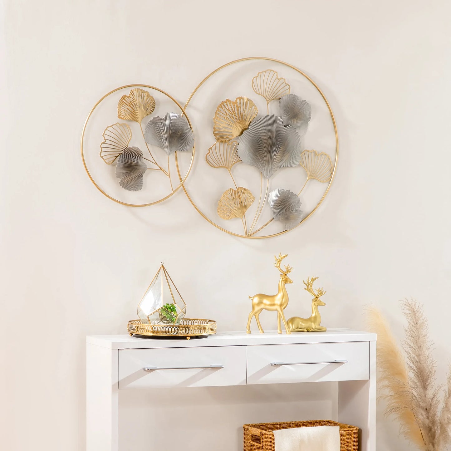 HOMCOM Minimalist Metal Wall Art Ginkgo Leaves Hanging Wall Sculpture, Gold
