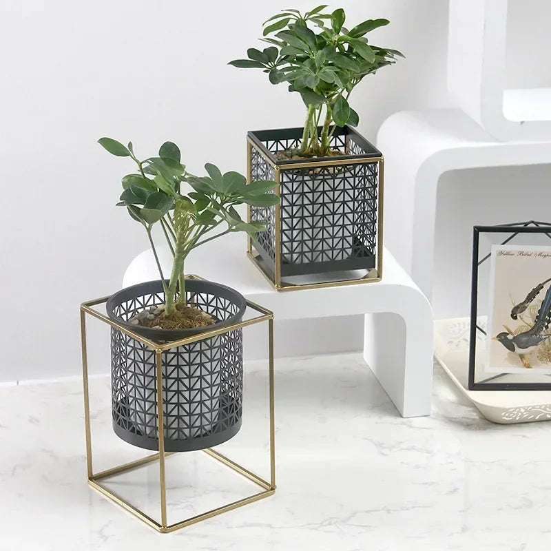 Nordic light luxury gold hollowed flower pot creative fashion balcony plant stand simple atmosphere indoor decorative