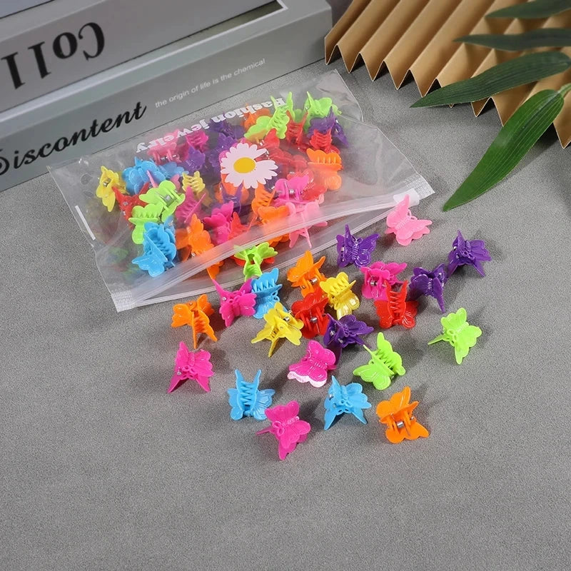 50pcs Girls Small Hair Claw Clips Colorful Plastic Clips Hairpin Flower Heart Mini Multi-Shape Hair Claw Kids Hair Accessories