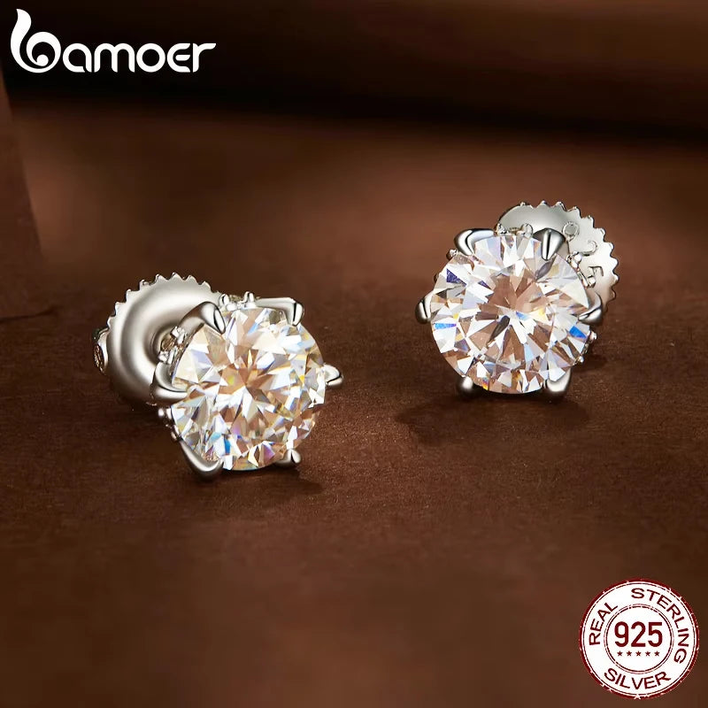 Bamoer 1.0 CT Moissanite Stud Earrings Heart Prong Lab Diamond Earrings for Women 925 Sterling Silver for Engagement Wedding