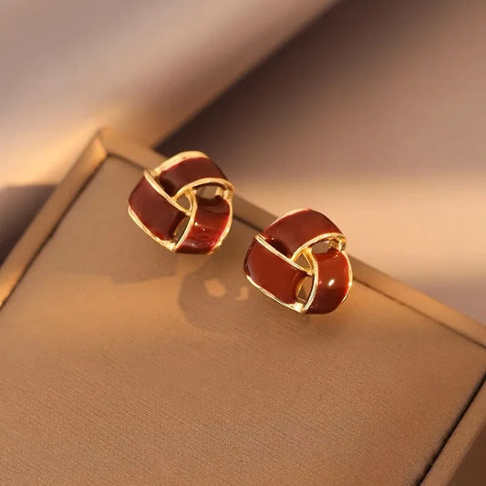Red Enamel Oil Triangle Earrings for Women Fashion Geometry Punk Jewelry Trendy Twist Stud Earrings Small Accessories