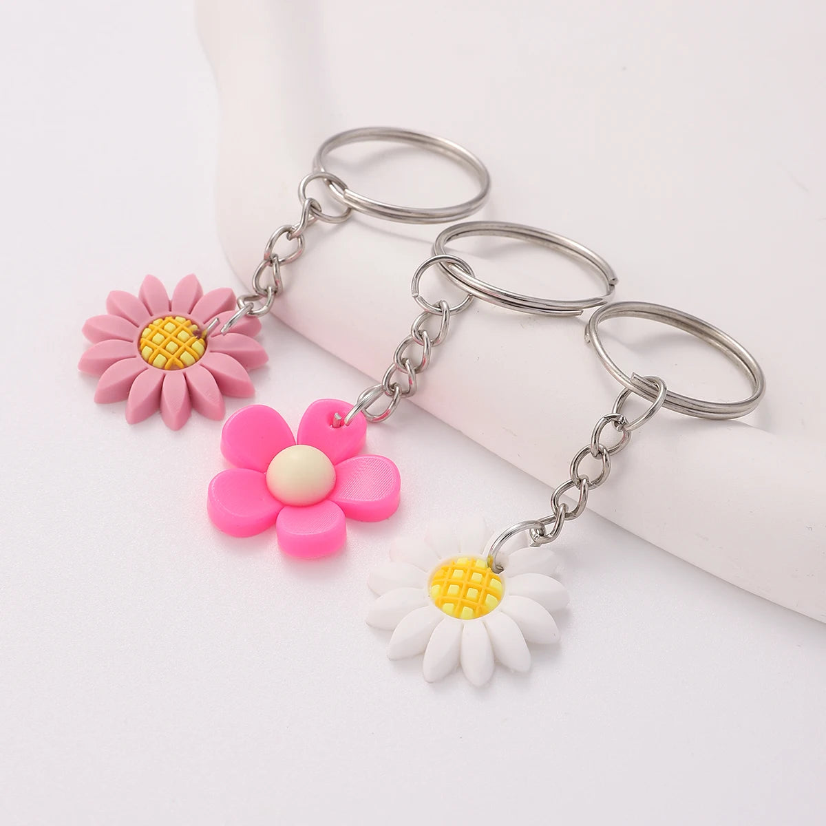 Hemasa 30pcs Flower Charm Keychain PVC Soft Sun Flower Pendant Key Ring Ornaments Wallet Bag Backpack Charm Birthday Party Gift