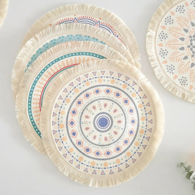 Hemasa Bohemian Round Placemats Simple Handwoven Jute Placemats Coasters(set of 4)